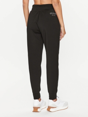 KB932 JBLK Jet Black