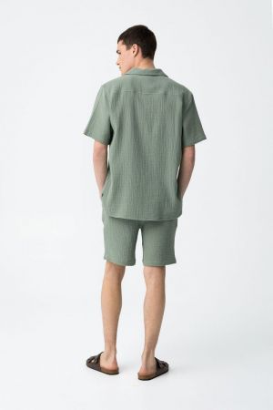  805 805 Green