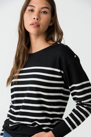  000 000 Black