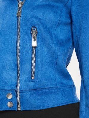  983 BLEU