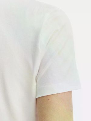 K3027 G011 Pure White